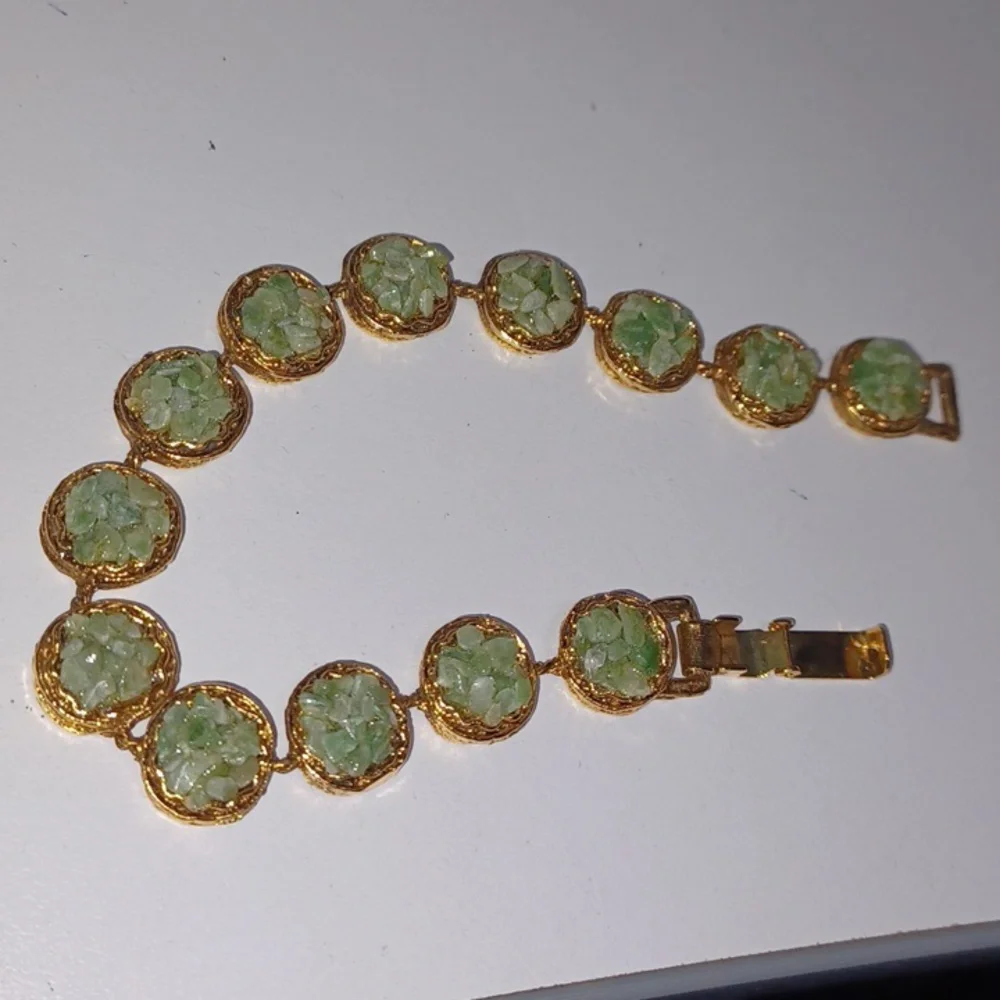 Vintage Jade Chip Bracelet Stone Jewelry - Picture 1 of 5